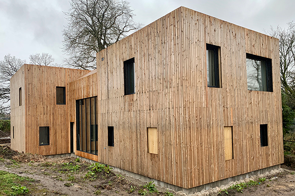 NEW-BUILD-Larch-House outside